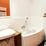 Aparthotel Good Time Lodz