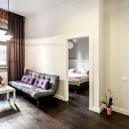 Good Time Aparthotel