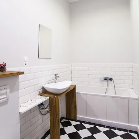 Good Time Aparthotel